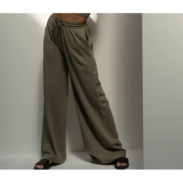 WOMEN'S SUSTAINABLE FASHION WIDE LEG JOGGERS