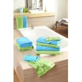 MB422 Bath Towel donkergroen one size