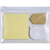 PVC etui met 3 zelfklevende memoblaadjes PVC etui met 3 zelfklevende memoblaadjes