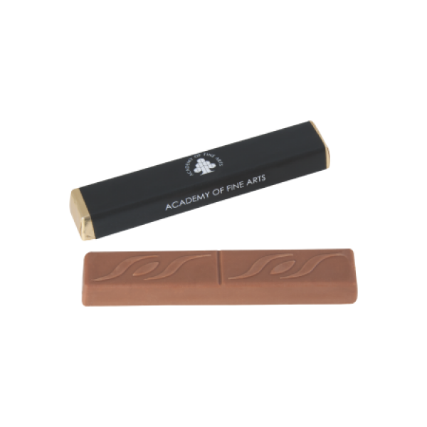 Chocolade stick ca. 18 gr. met karamelvulling `pinda` tot in full colour bedrukt