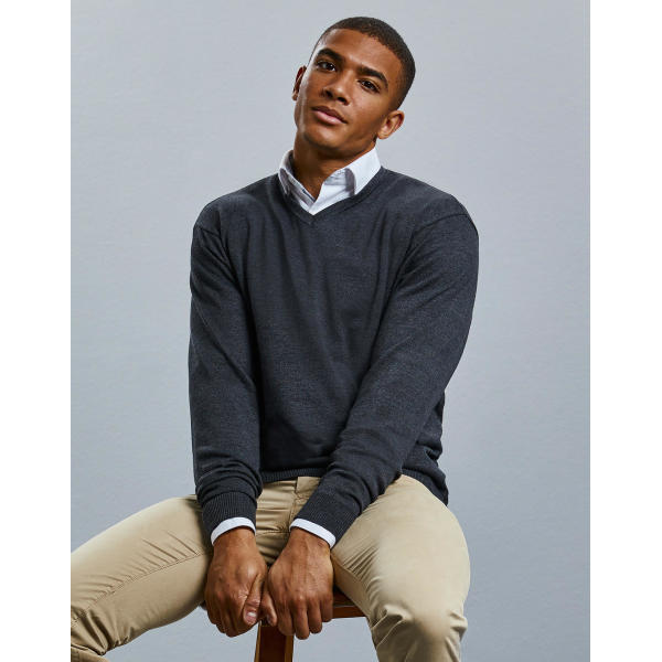 Russell Collection: Men's V-Neck Knitted Pullover 0R710M0