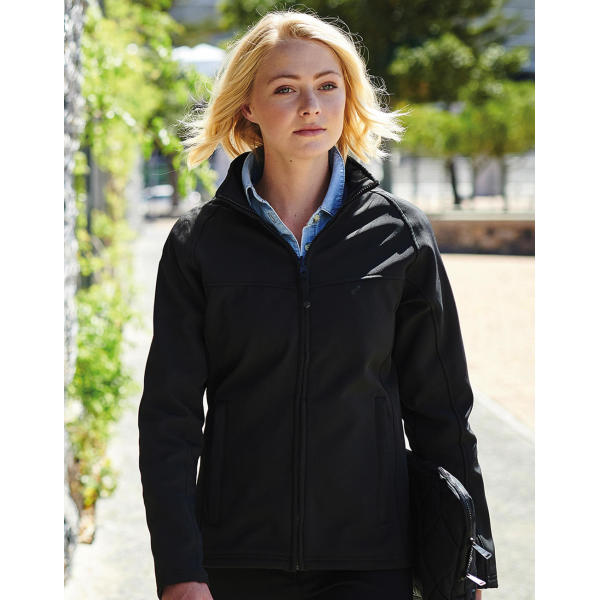 Ladies Uproar Softshell