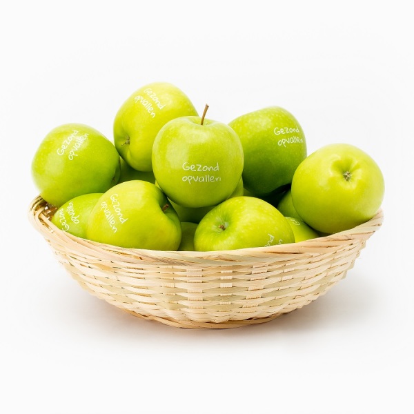 Fruitmand incl. 18 appels met witte bedrukking