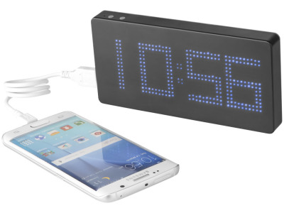 Clok powerbank 8000 mAh met LED display en klok Clok powerbank 8000 mAh met LED display en klok