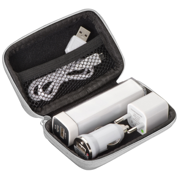 Reisset- Powerbank, stekker en USB charger