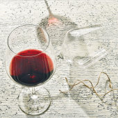 VS WANAKA set van 2 elegante Bohemia Crystal rode wijn glazen 250 ml. transparant