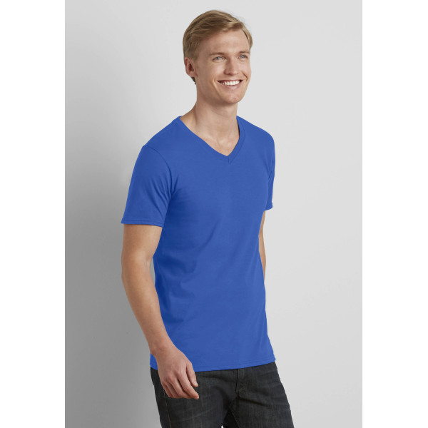 Softstyle Euro Fit Adult V-neck T-shirt