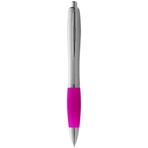 Nash kulspetspenna med silverfärgad pennkropp och färgat grepp