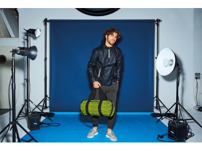 Duo knit barrel bag Duo knit barrel bag