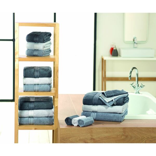 MB420 Guest Towel donkergroen one size