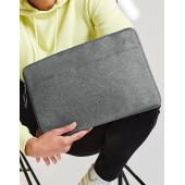 Essential 15" Laptop Case - Black - One Size