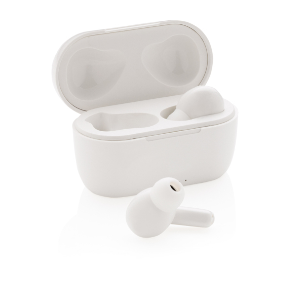 Liberty 2.0 TWS earbuds in oplaadcase