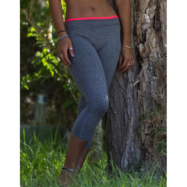 Fitness Women's Capri Pant