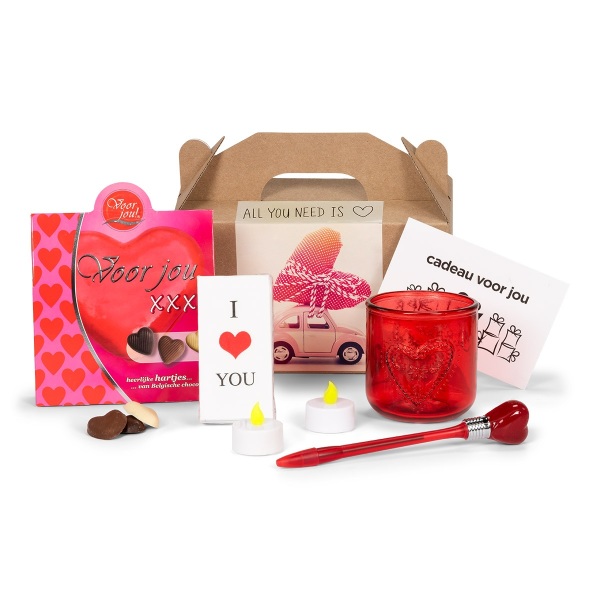 Geschenkdoosje: All You Need Is Love