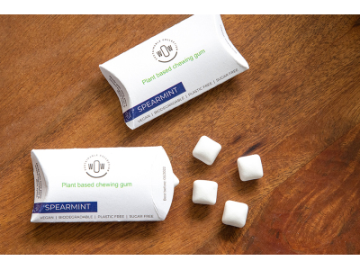 Veganistische, plantaardige, biologisch afbreekbare, 100% natuurlijke kauwgom Veganistische, plantaardige, biologisch afbreekbare, 100% natuurlijke kauwgom